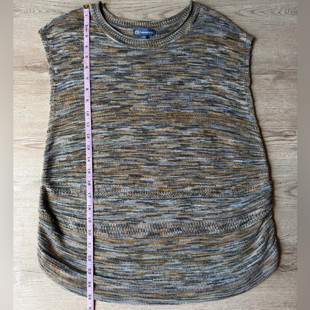 Democracy Sleeveless Knit Top Size Large Multicolor Ruched Sides NWT - Picture 16 of 16